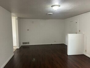 1525 Harley Dr in Harker Heights, TX - Building Photo - Building Photo