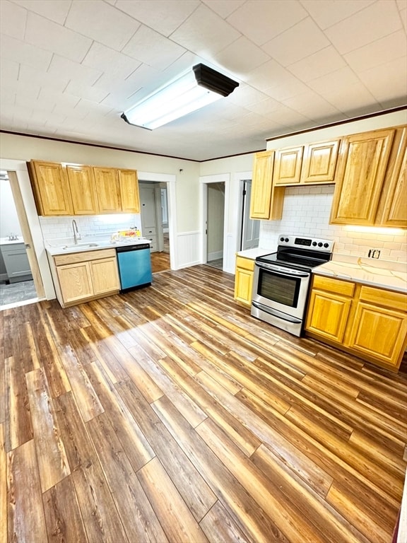 property at 10 Spruce St