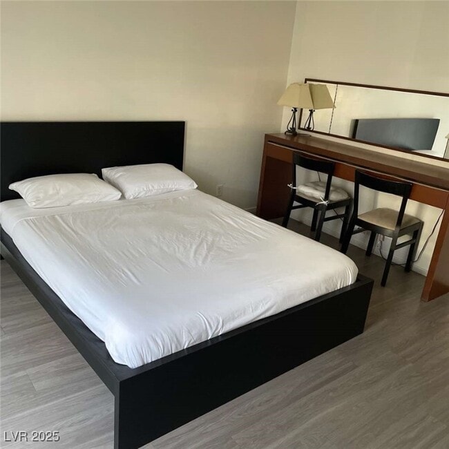 property at 4650 Koval Ln