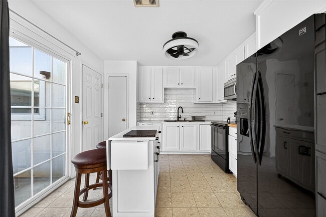 3403 Hillstone Dr in Sugar Land, TX - Building Photo - Building Photo