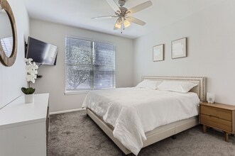 1674 Ames Ct in Lakewood, CO - Foto de edificio - Building Photo