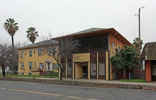 1204-1208 F St in Marysville, CA - Building Photo