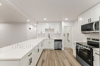 1350 Troy St in Aurora, CO - Building Photo - Building Photo