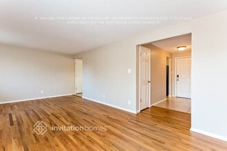 12043 E Arizona Dr in Aurora, CO - Building Photo - Building Photo