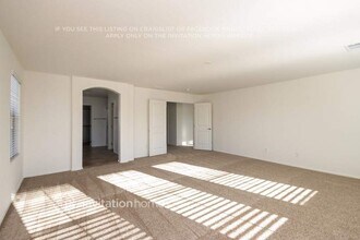 1290 E Palomino Way in Queen Creek, AZ - Building Photo - Building Photo