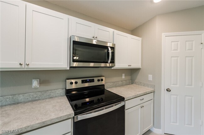 property at 1218 Beaver St E