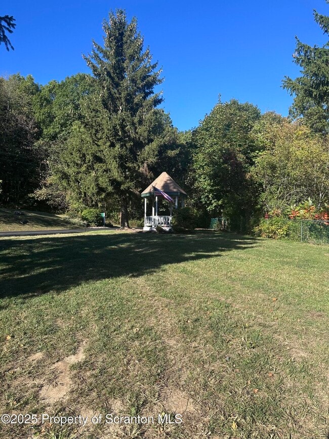 1112 Summit Pointe in Scranton, PA - Building Photo - Building Photo