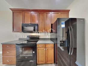 186 Willow Point Cir in Pooler, GA - Building Photo - Building Photo