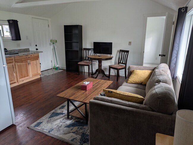 509 E State St in La Conner, WA - Building Photo - Building Photo