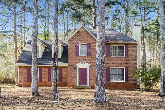 property at 10 General Longstreet Line