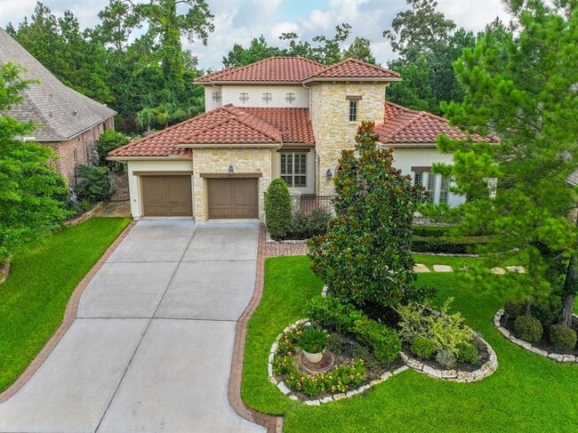property at 119 N Bimini Twist Cir