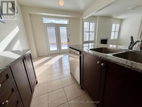 111 Markview Rd in Whitchurch-Stouffville, ON - Building Photo - Building Photo