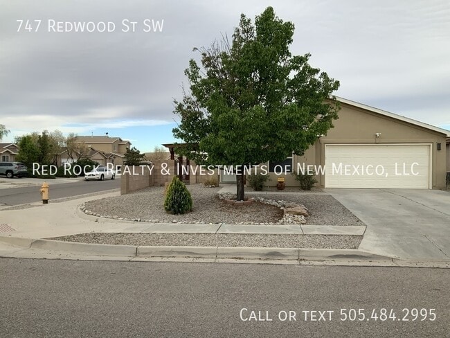 747 Redwood St SW in Rio Rancho, NM - Building Photo - Building Photo