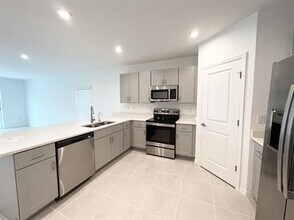 5545 Tranquila Ln in Davenport, FL - Building Photo - Building Photo