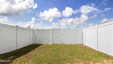 5780 Callaway Cir in Panama City, FL - Building Photo - Building Photo