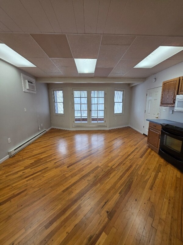 360 S State St in Millville, PA - Foto de edificio - Building Photo