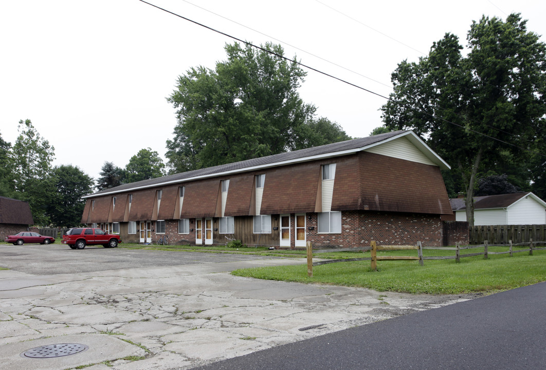 10798-10800 Forest St in Garrettsville, OH - Building Photo