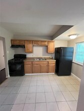 119 Dundee Cir in St. Louis, MO - Building Photo - Building Photo