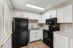 1190 S Allison St in Lakewood, CO - Building Photo