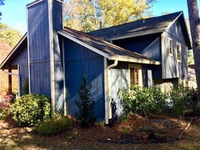 1356 Bridgeson Ct in Norcross, GA - Building Photo - Building Photo