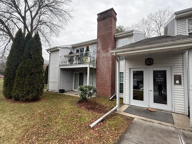 10 Squire Ct in Natick, MA - Building Photo - Building Photo