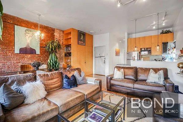 48 Grove St in New York, NY - Foto de edificio - Building Photo