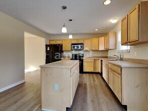 89 N Glen Oak Dr in Springboro, OH - Foto de edificio - Building Photo