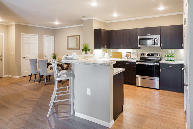 Sandstone Vistas Apartments in Longmont, CO - Foto de edificio - Building Photo