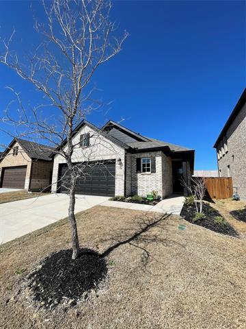 154 Palo Duro Bnd in Rhome, TX - Foto de edificio - Building Photo