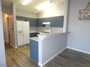 9353 Leaping Deer Pl in Las Vegas, NV - Building Photo - Building Photo