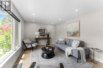 96 Allenby Ave in Toronto, ON - Building Photo - Building Photo