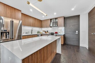 8701 Churchill Rd in North Bergen, NJ - Foto de edificio - Building Photo