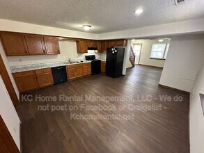 225 Ottawa St in Leavenworth, KS - Building Photo - Building Photo