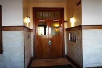 5307 Villa at the Woods in Peekskill, NY - Building Photo - Building Photo