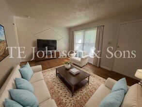 3501 Fieldstone Dr in Winston-Salem, NC - Building Photo - Building Photo