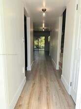 11091 NW 7th St in Miami, FL - Building Photo - Building Photo