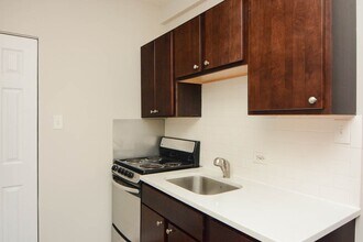 1627 N Humboldt Blvd in Chicago, IL - Building Photo - Building Photo