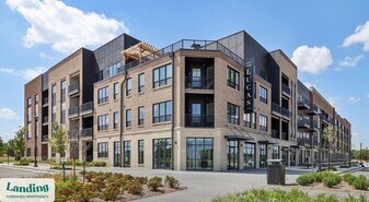 5811 Main St in McCordsville, IN - Building Photo