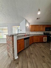 7111 Golden Dale Ct in Cypress, TX - Building Photo - Building Photo