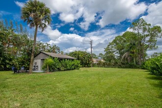 17925 31st Rd N in Loxahatchee, FL - Foto de edificio - Building Photo