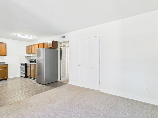 3204 Midlothian Tpke in Richmond, VA - Building Photo - Building Photo