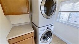 72 Grampian Way, Unit 2 in Boston, MA - Building Photo - Building Photo