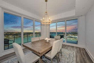 415 Island Way, Unit 509 in Clearwater, FL - Foto de edificio - Building Photo