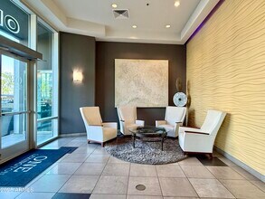 1 E Lexington Ave in Phoenix, AZ - Building Photo - Building Photo