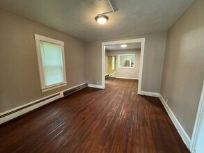 44 Cleveland Ave, Unit 3 in Binghamton, NY - Building Photo - Building Photo