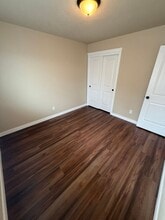 4230 NE Sagecrest St in Albany, OR - Building Photo - Building Photo