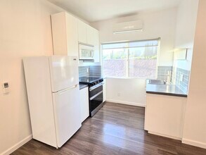 3121 Larga Ave, Unit 3 in Los Angeles, CA - Building Photo - Building Photo