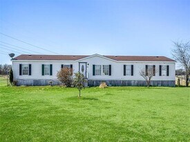 9558 Diamond Avenue in Kaufman, TX - Building Photo