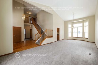 16464 Coventry Ln in Crest Hill, IL - Foto de edificio - Building Photo