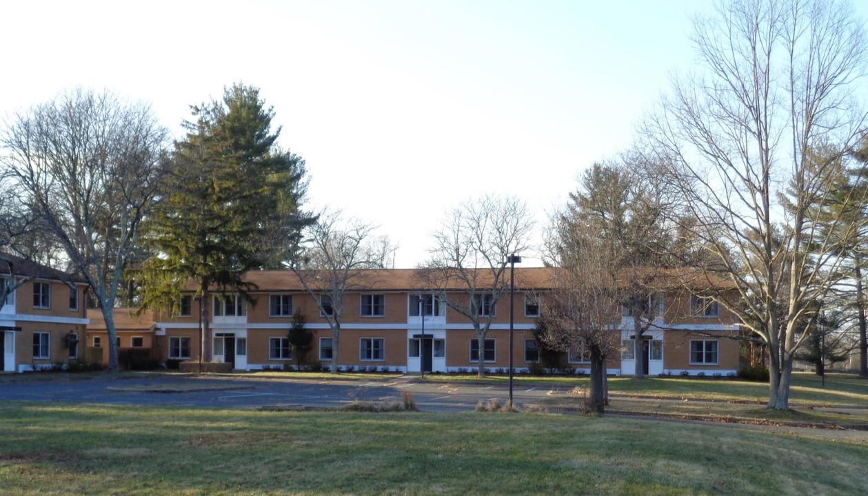 Stephenson Ave in Oceanport, NJ - Foto de edificio